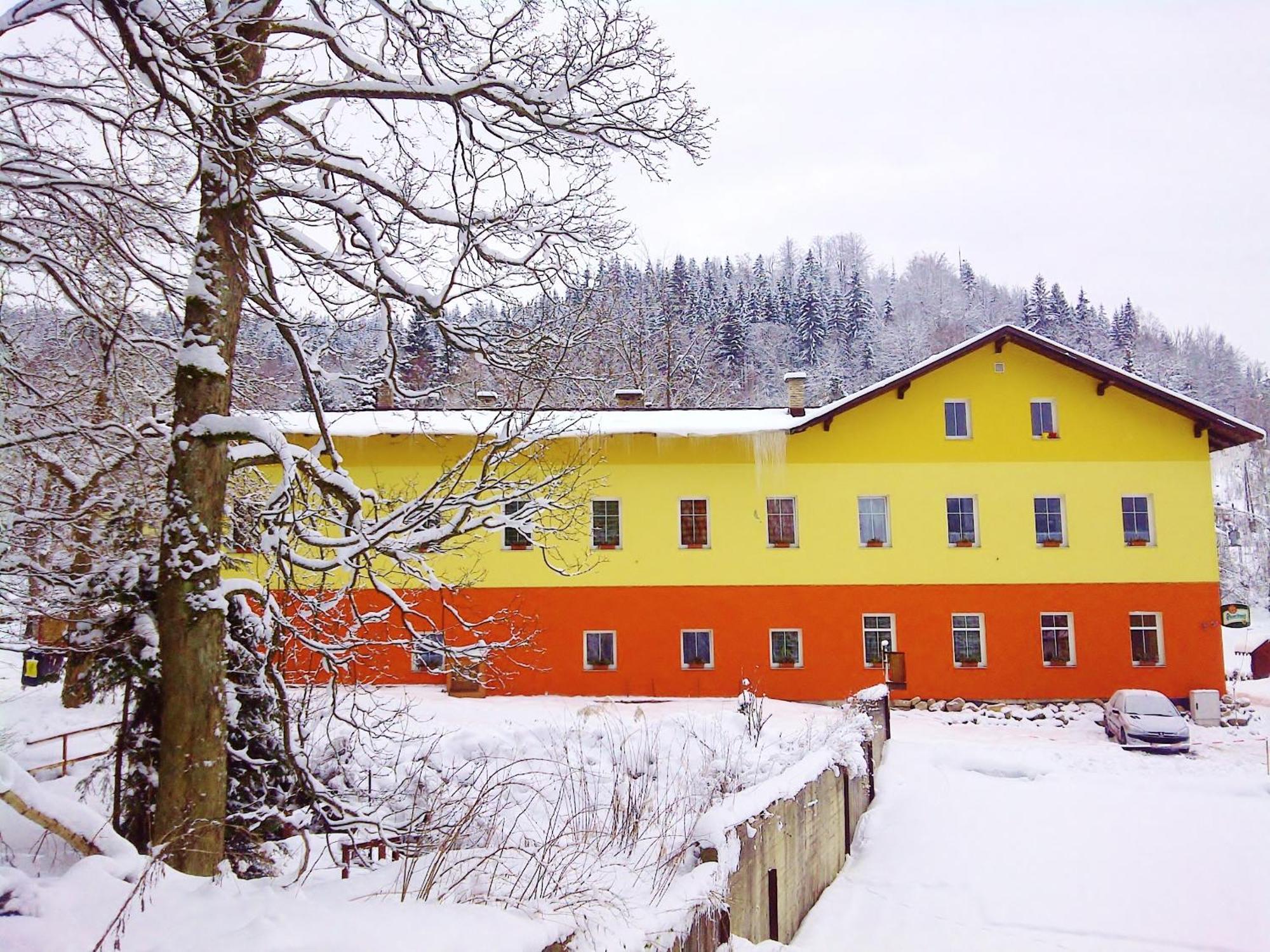 Apartmany Lestarka Korenov Exterior photo